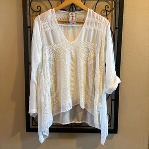 Johnny Was White Embroidered Blouse Small V Neck Shirt Top Swim Cover